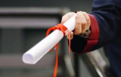 Esami di terza media e di maturità: segnalateci le eccellenze