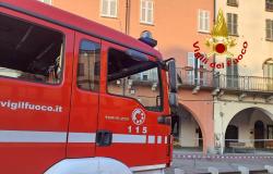 Piazza Cavour: messo in sicurezza un balcone