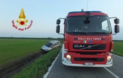 Bianzè, sbanda e finisce fuori strada: ferita una donna
