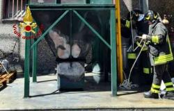 Incendio nella zona industriale di Varallo