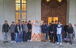 Gli studenti dell'Istituto Cavour alla "Festa dei popoli"
