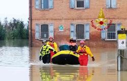 I vigili del fuoco di Vercelli in soccorso degli alluvionati