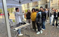 Le  quinte del Cavour e del Lanino a lezione di sicurezza stradale