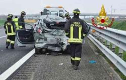 Villarboit: scontro tra auto e tir, una donna in ospedale