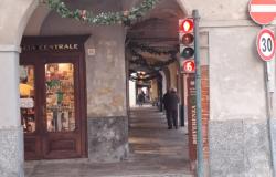 Trino: identificati gli autori del furto di addobbi natalizi