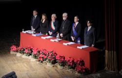 Vercelli: il Teatro Civico si è "illuminato" di Bontà"