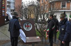 Vercelli: una stele per i sei Alpini Medaglia d'oro al Valor militare