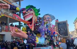 Carnevale di Santhià 2025: vincono i Pitu 2.0 e i Rubinet