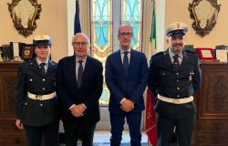 Ricevuti i due agenti che hanno aiutato a ritrovare una ragazza autistica