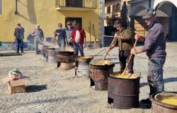 Gruppo Alpini di Arborio: successo per la fagiolata e per la polenta e saraca
