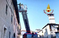 Alice Castello: tetto pericolante, intervengono i vigili del fuoco