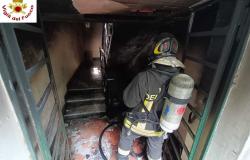 Alessandria: incendio in un edificio in via Giordano Bruno
