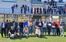 Una maglia celebrativa per il 115 anni del calcio