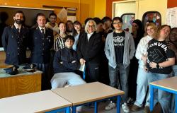 Vercelli: la Polizia stradale parla di sicurezza agli studenti