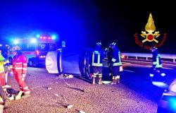 Alice Castello: scontro tra due auto sulla A4, una si capovolge 