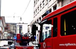 Vercelli: caduta di calcinacci in via Duchessa Jolanda