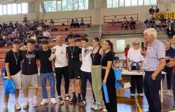 Liceo scientifico: la finale del torneo di pallavolo dedicata a Edoardo Fiore