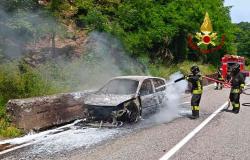 In fiamme un'auto a Valduggia 