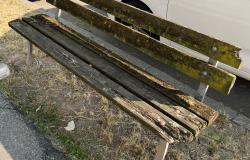 Panchine a pezzi in corso Magenta