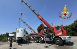 Vigili del fuoco: formati 7 nuovi operatori per la guida di autogrù