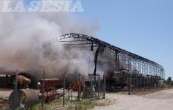 Capannone devastato da un incendio alla Cascina Boarone