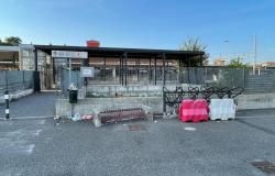 "Spettacolo da terzo mondo per chi arriva in stazione..."