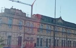 Scuole "scoperchiate"... ma solo per rifare il tetto