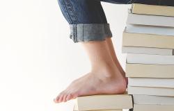 Scuola al via 'in salita', tra caro libri e tagli al personale