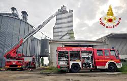 Moncrivello: fiamme in un essiccatoio