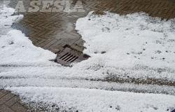 Balocco: grandine che sembra neve