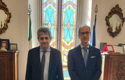 Il nuovo dirigente dell'Ufficio scolastico territoriale dal Prefetto