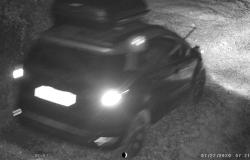 Spara dall’auto per cacciare: la Polizia indaga il presunto autore