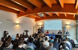 Gli alunni del Cavour all'incontro "La previdenza che verrà"