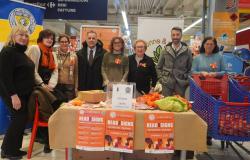 Le clementine antiviolenza per il centro Eos di Vercelli