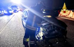 Crova: scontro tra auto e camper sul tratto A26-A4