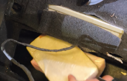 Trovato con oltre 10 chili di cocaina purissima nel doppiofondo dell'auto