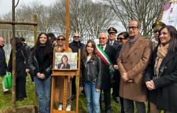 Vercelli: posata la targa dedicata a Gis&egrave;le Pelicot, "Giusta dell'Umanit&agrave;"