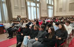 Oltre il soffitto di cristallo: al Cavour il rumore &egrave; fatto di idee