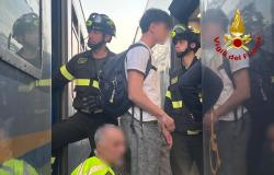 Treno in avaria a 500 metri dalla stazione di Vercelli