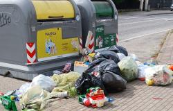 "Il passaggio degli incivili vicino alla caserma dei Cappuccini"