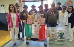 Pasqua di solidariet&agrave;: il Gruppo Alpini di Prarolo in visita tra Pediatria, Anffas e Case di Riposo