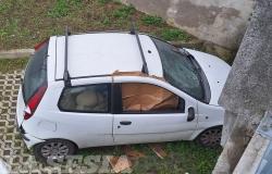 Vercelli: rimossi tredici veicoli abbandonati nelle strade cittadine