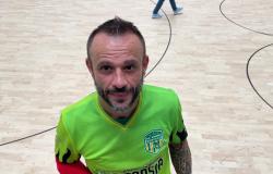 Grande affetto dei tifosi per il ritorno di Massimo Tataranni 