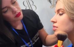Vercelli: Fabiana trucca le top model