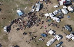 Cala il sipario sul rave party: area sgomberata entro il pomeriggio