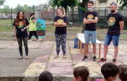 I bambini  imparano le "tre R" con i volontari di Oh my World