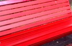 In via Risorgimento il 12 marzo inaugurazione di una panchina rossa