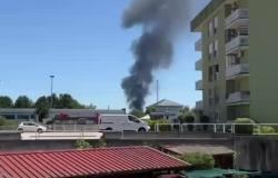 Colonna di fumo su Vercelli