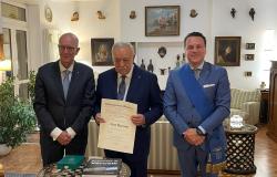 Dante Razzano cavaliere dell’Ordine al Merito della Repubblica