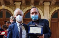 Riconoscimento ad Andrea Cherchi per i reportage della pandemia